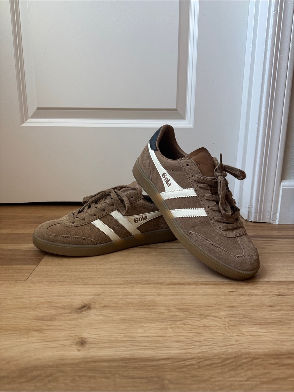 Gola Men’s Brown Suede Sneakers with White Stripes